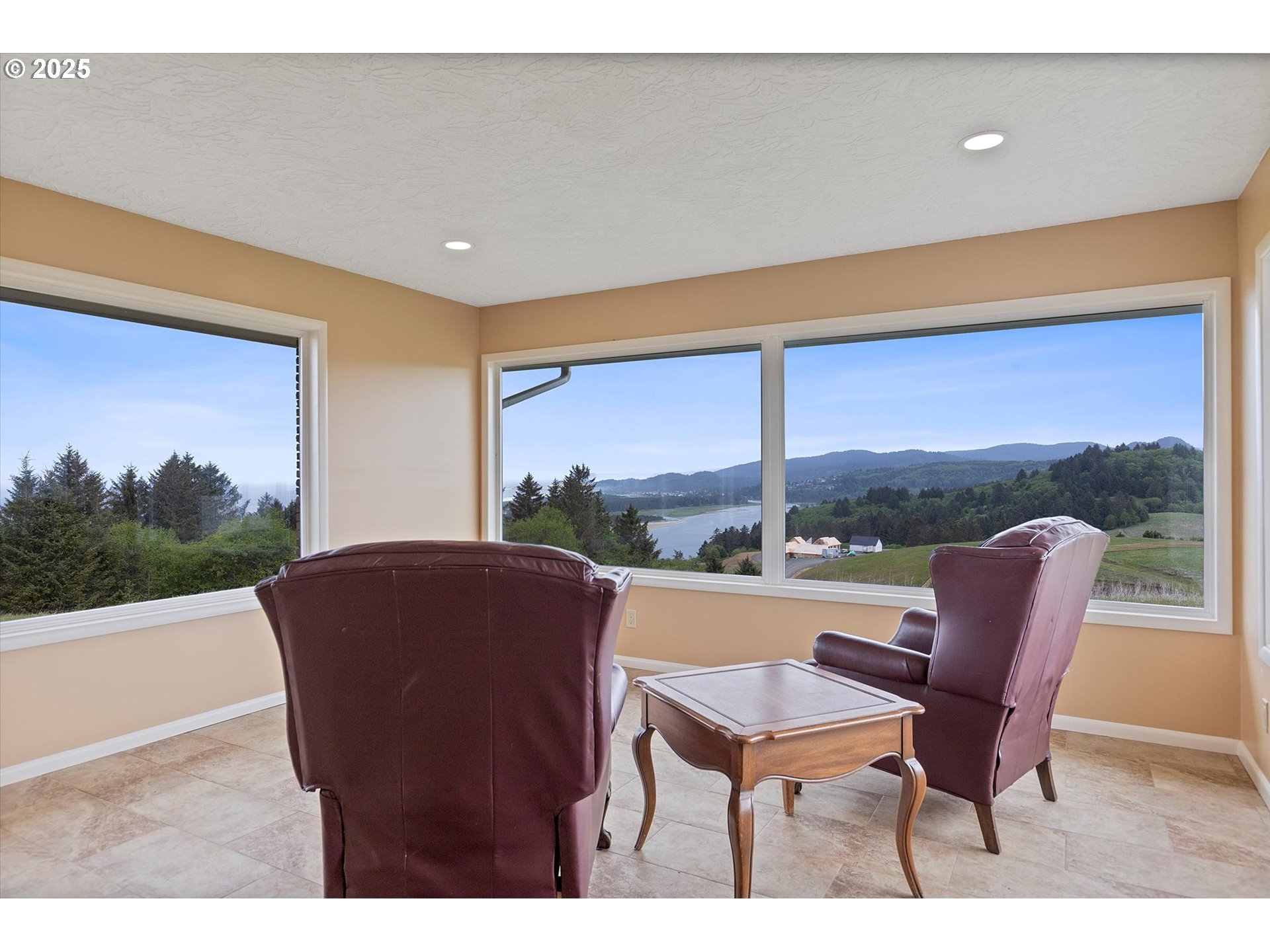 41390 Oretown Road Cloverdale, OR 97112 - Photo 3 of 44