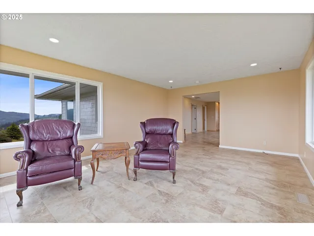 $2,890,000 | 41390 Oretown Road, Cloverdale, OR 97112