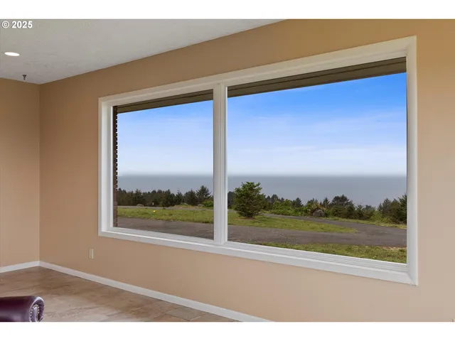 $2,890,000 | 41390 Oretown Road, Cloverdale, OR 97112