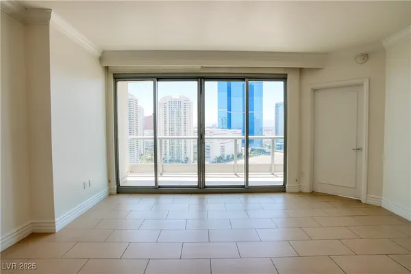 $2,300 | 222 Karen Avenue, Unit 2506, Las Vegas, NV 89109