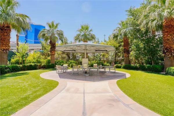 $2,300 | 222 Karen Avenue, Unit 2506, Las Vegas, NV 89109