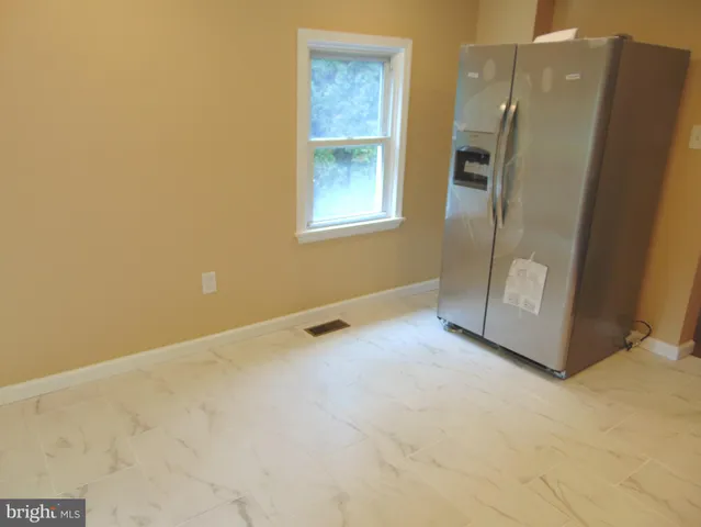 $2,400 | 3622 Lincoln Highway East, Thorndale, PA 19372