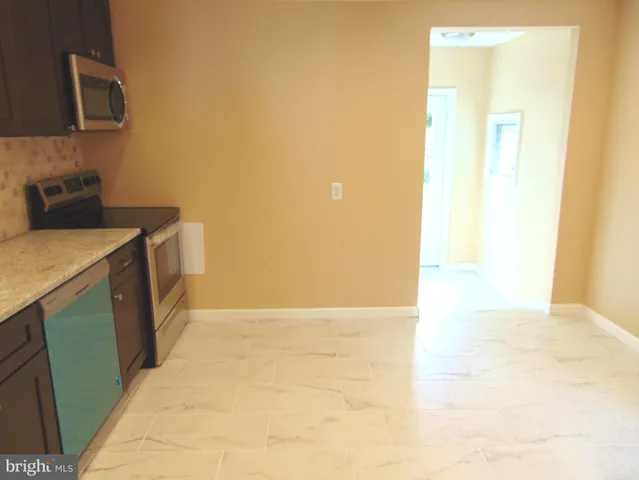 $2,400 | 3622 Lincoln Highway East, Thorndale, PA 19372