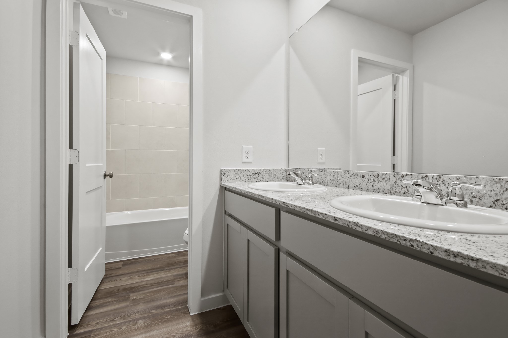 17147 King Eider Road Waller, TX 77484 - Photo 13 of 28 Representative Photo