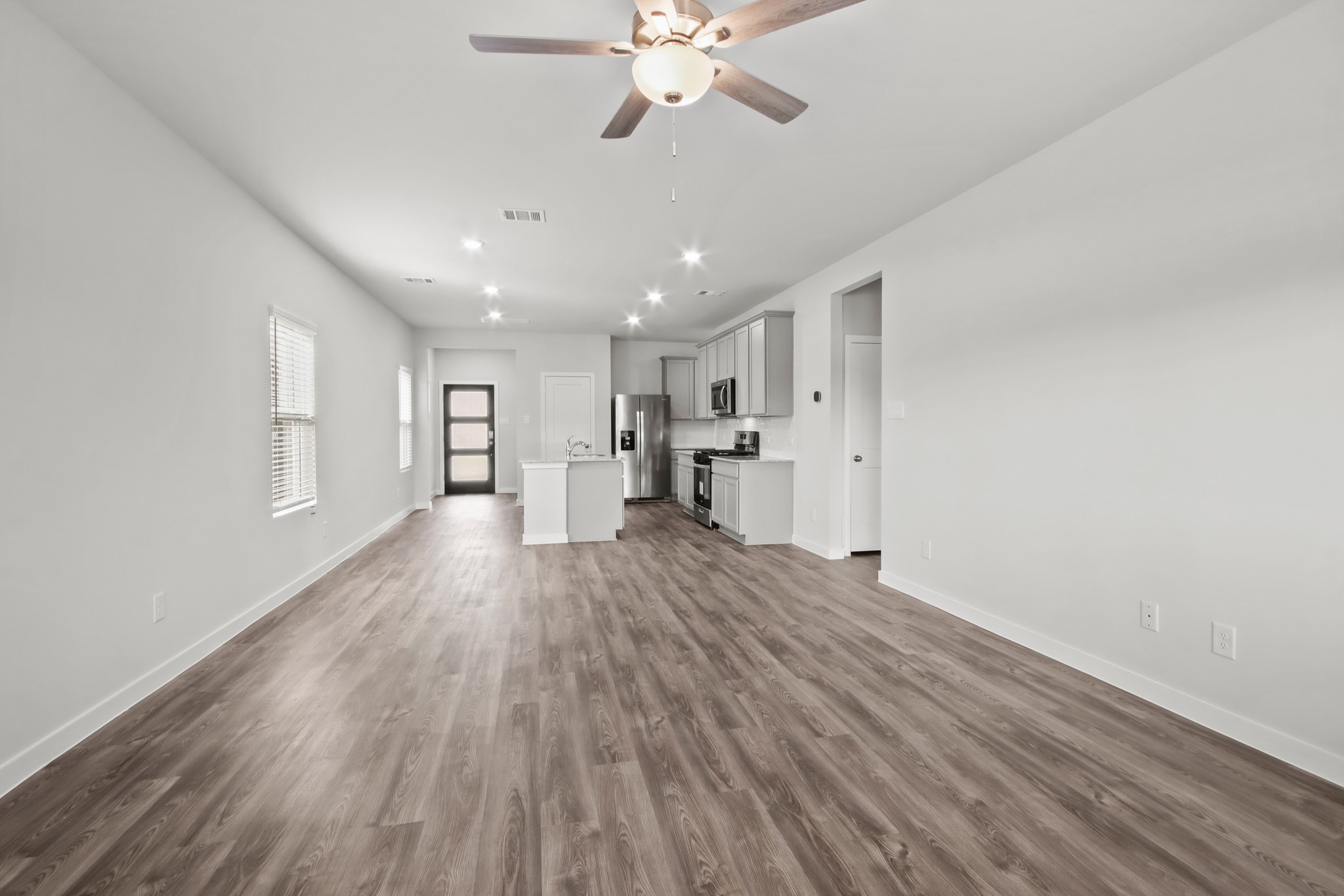 17147 King Eider Road Waller, TX 77484 - Photo 4 of 28 Representative Photo