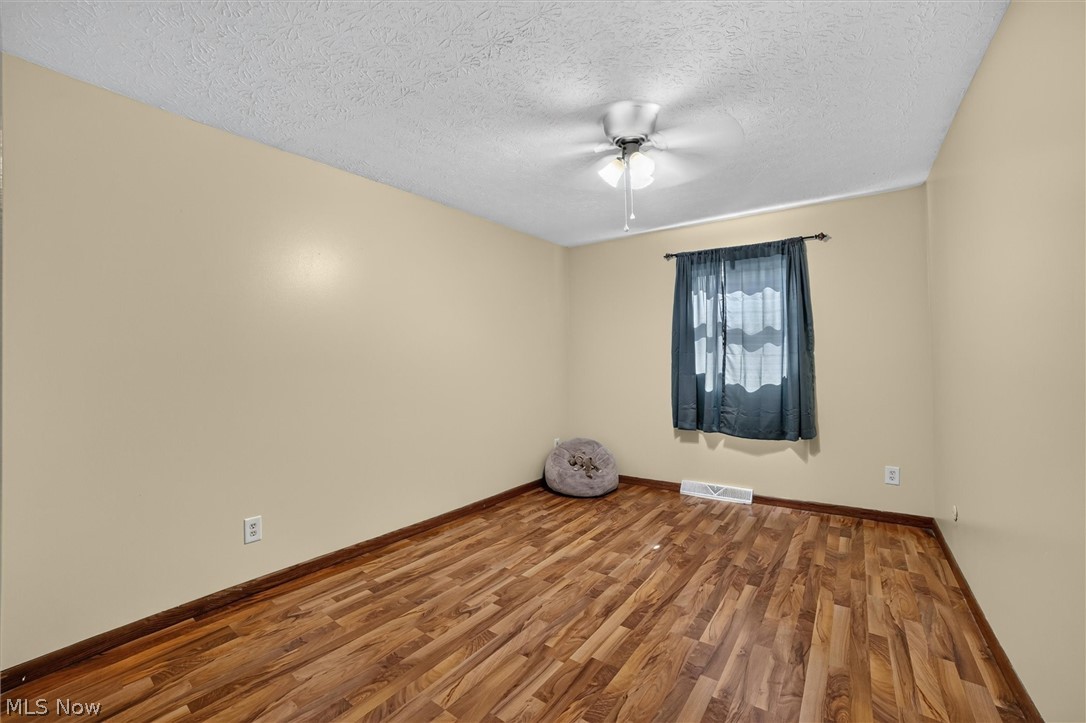 5862 Canterbury Road New Franklin, OH 44319 - Photo 21 of 45 NE corner bedroom with double closet
