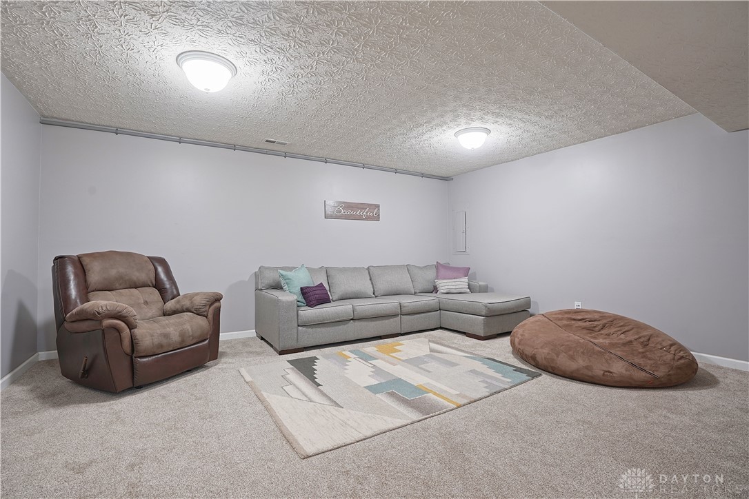 6034 Kay Court Riverside, OH 45424 - Photo 37 of 54