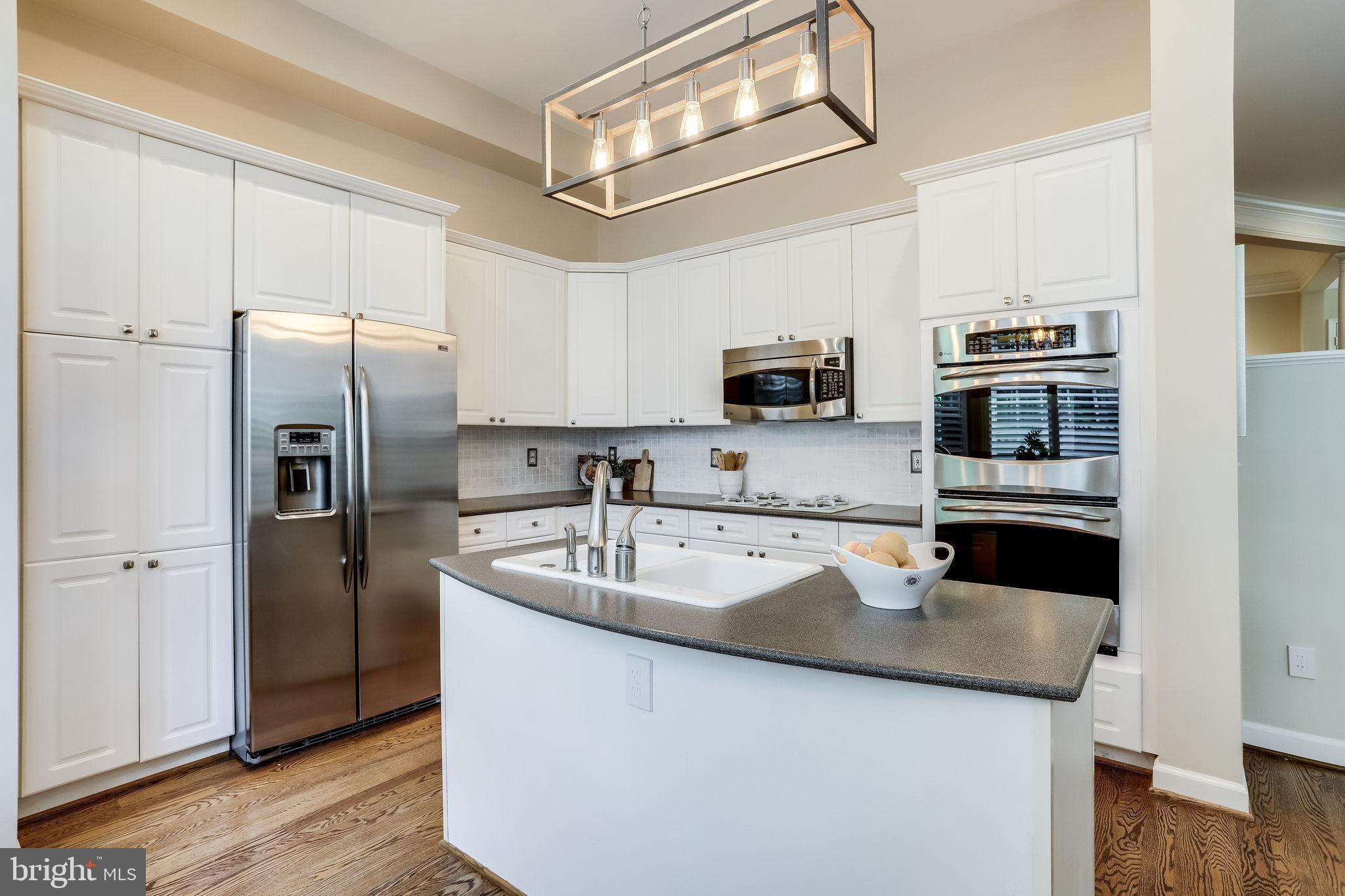 12160 Tryton Way Reston, VA 20190 - Photo 6 of 53