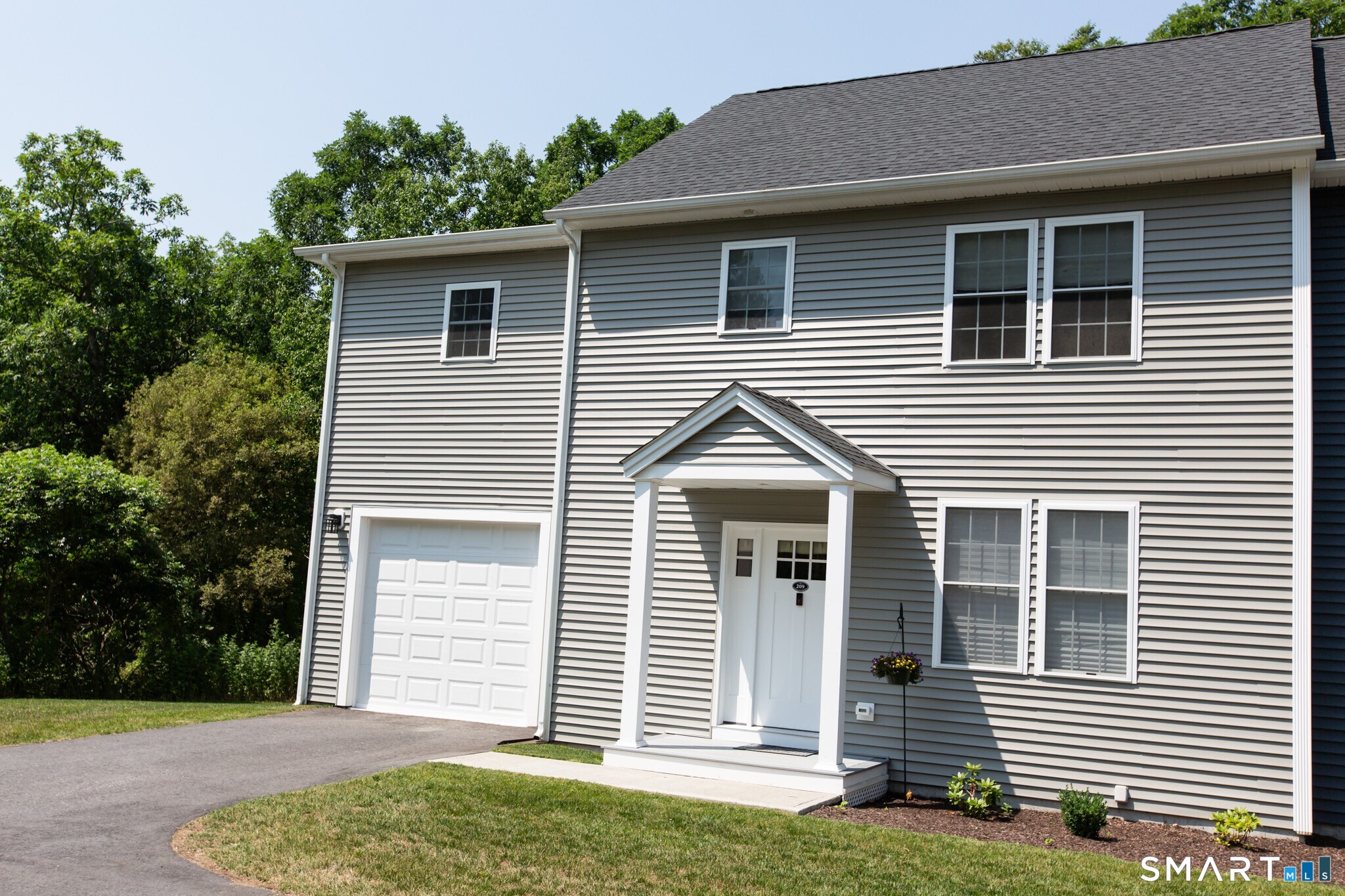 209 Winding Hollow Road Groton, CT 06340 - Photo 2 of 21