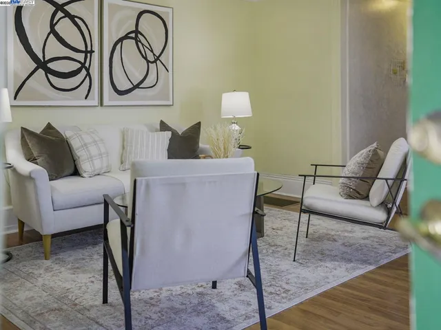 $898,000 | 473 Newton Avenue, Oakland, CA 94606