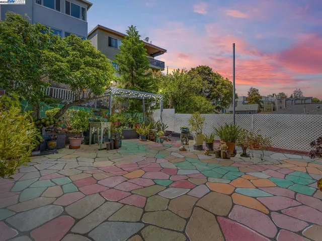 $898,000 | 473 Newton Avenue, Oakland, CA 94606