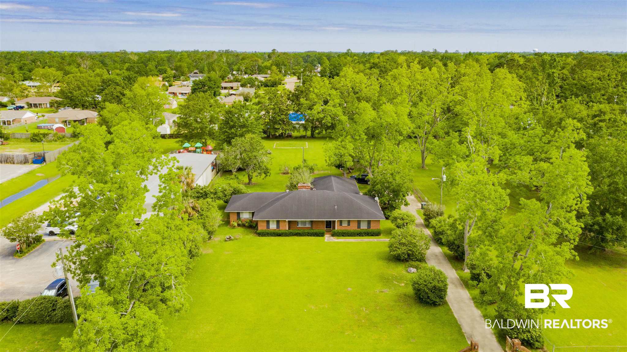 706 West Laurel Avenue Foley, AL 36535 - Photo 24 of 33