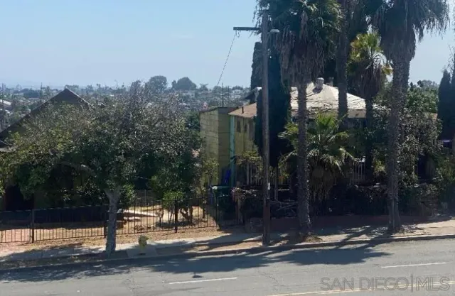 $899,000 | 3043 Market Street, San Diego, CA 92102