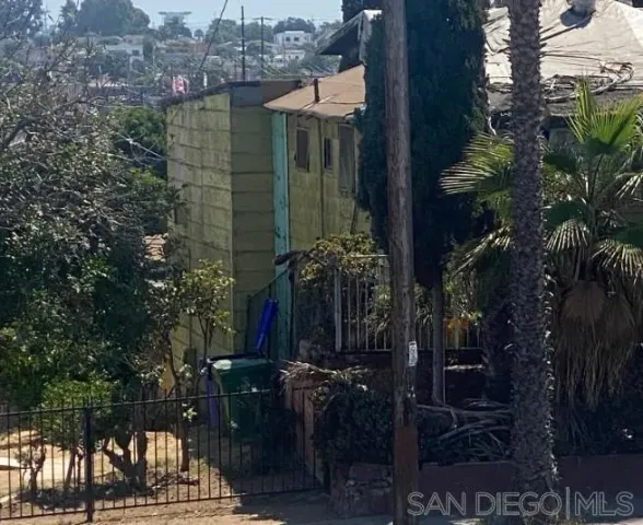 $899,000 | 3043 Market Street, San Diego, CA 92102