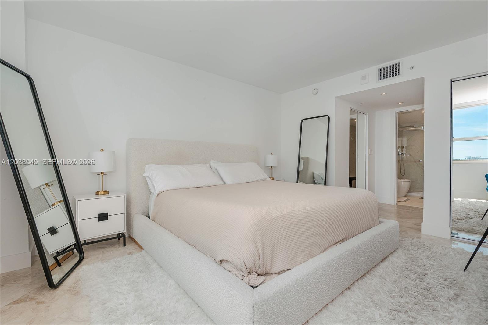 90 Alton Road, Unit 1109 Miami Beach, FL 33139 - Photo 16 of 28