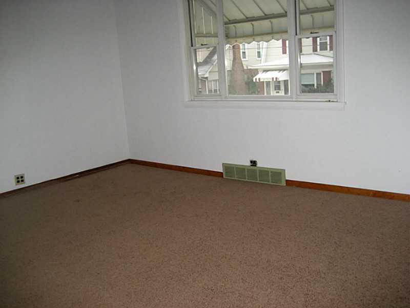 435 Miller Avenue Butler, PA 16001 - Photo 2 of 21 Living Room.