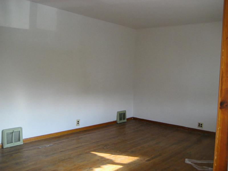 435 Miller Avenue Butler, PA 16001 - Photo 3 of 21 Living Room.