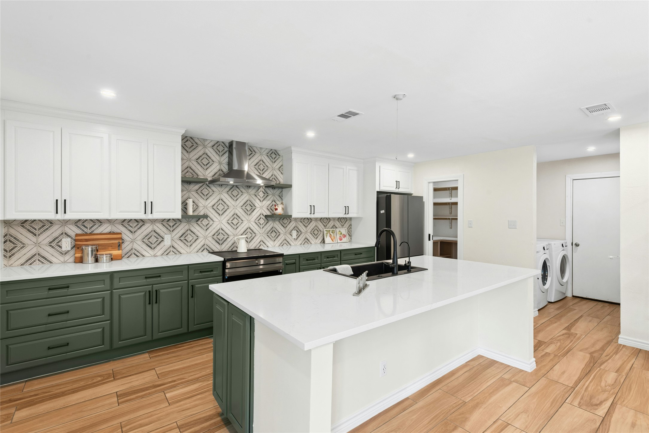 4805 Duval Road Austin, TX 78727 - Photo 9 of 24