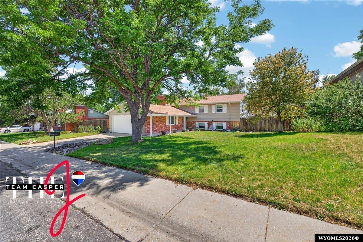 2103 West 42nd Street Casper, WY 82604 - Photo 4 of 50
