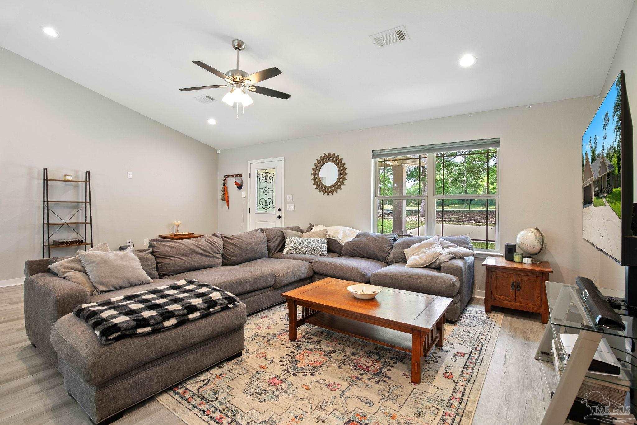 4942 Guernsey Road Pace, FL 32571 - Photo 6 of 27