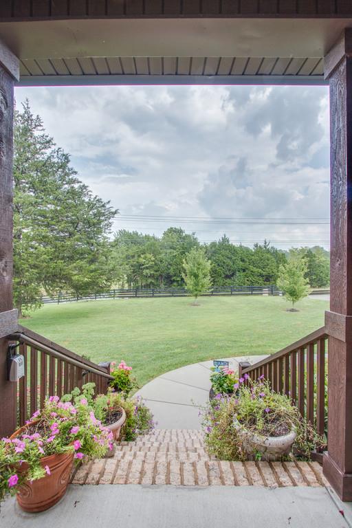 2120 Logue Road Mount Juliet, TN 37122 - Photo 4 of 30 Gallery Image 4
