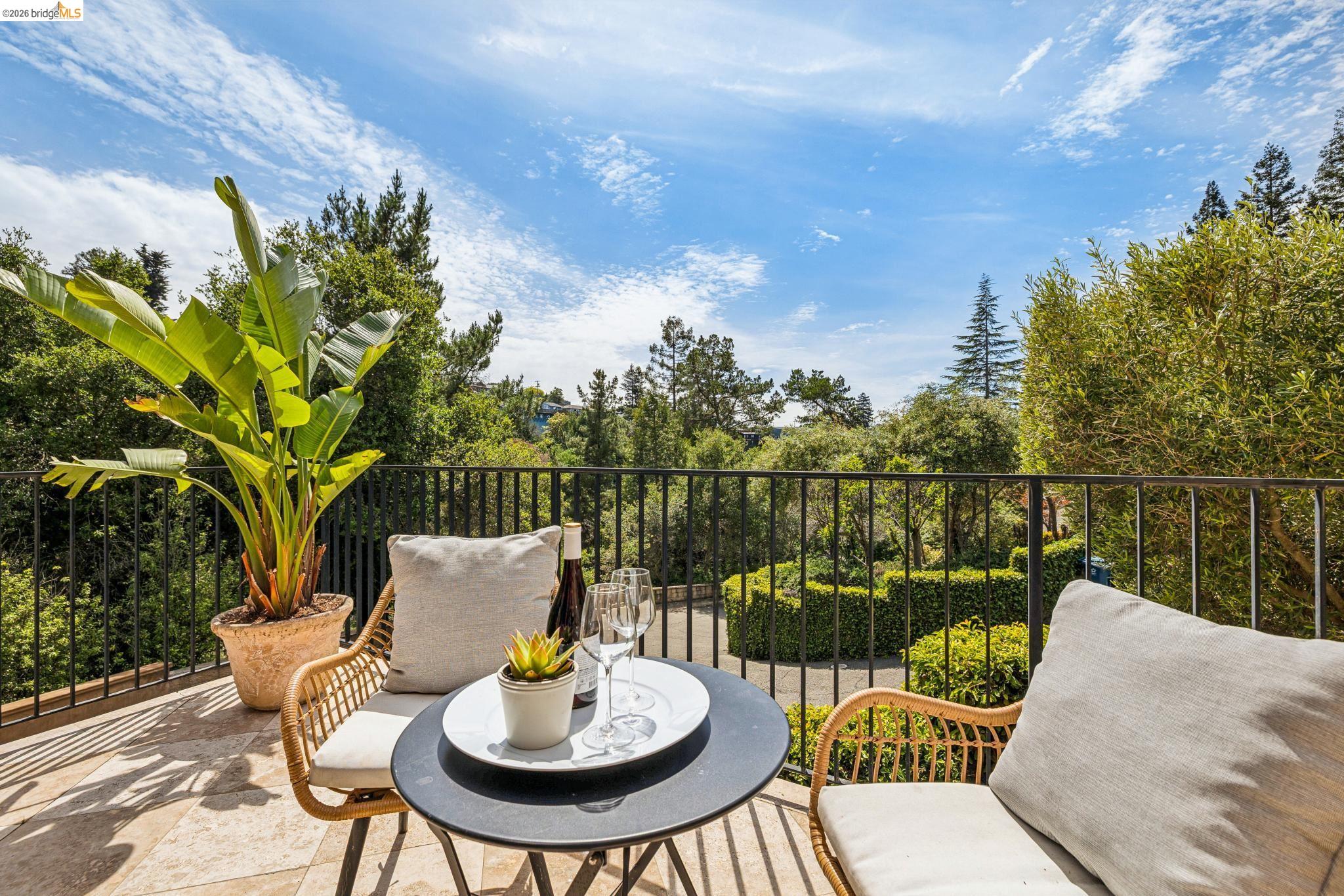 3 Maxwelton Road Piedmont, CA 94618 - Photo 10 of 62