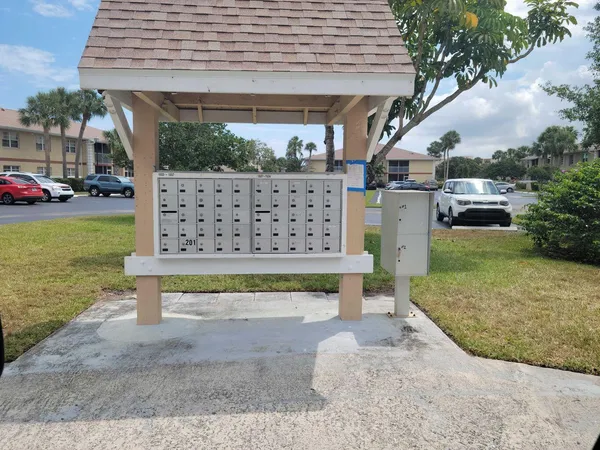 $1,750 | 1536 Southeast Royal Green Circle, Unit 101, Port St. Lucie, FL 34952