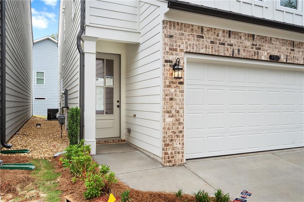 736 Smokey Quartz Way Kennesaw, GA 30144 - Photo 4 of 42