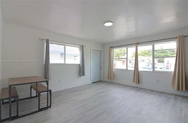 $2,800 | 2126 Northwest 47th Terrace, Unit A, Miami, FL 33142