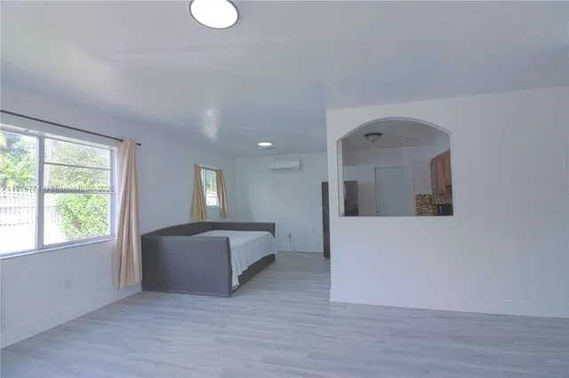 $2,800 | 2126 Northwest 47th Terrace, Unit A, Miami, FL 33142