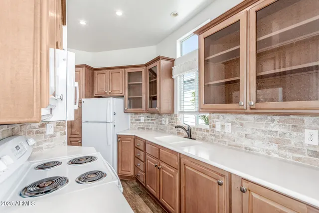 $179,900 | 111 South Greenfield Road, Unit 163, Mesa, AZ 85206