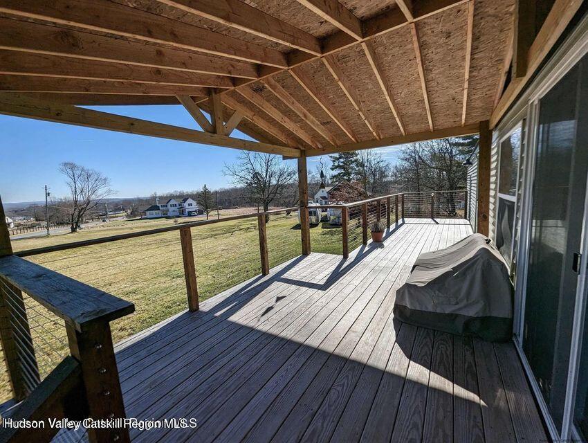 91 Shaft Road Gardiner, NY 12525 - Photo 2 of 29 20240710183845064900000000-o