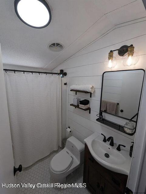 91 Shaft Road Gardiner, NY 12525 - Photo 8 of 29 20240710183816325137000000-o