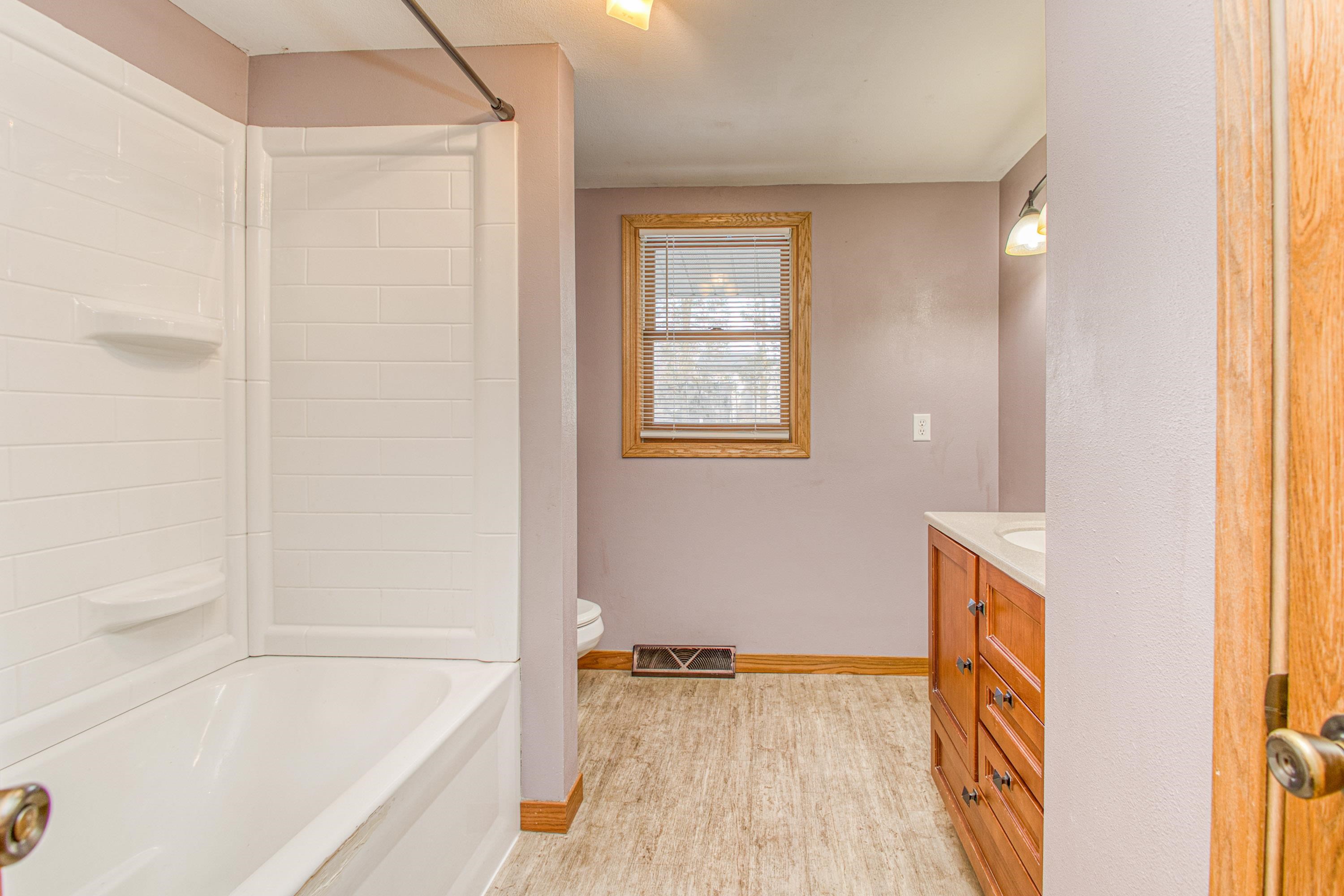 806 Driver Street Darlington, WI 53530 - Photo 13 of 35