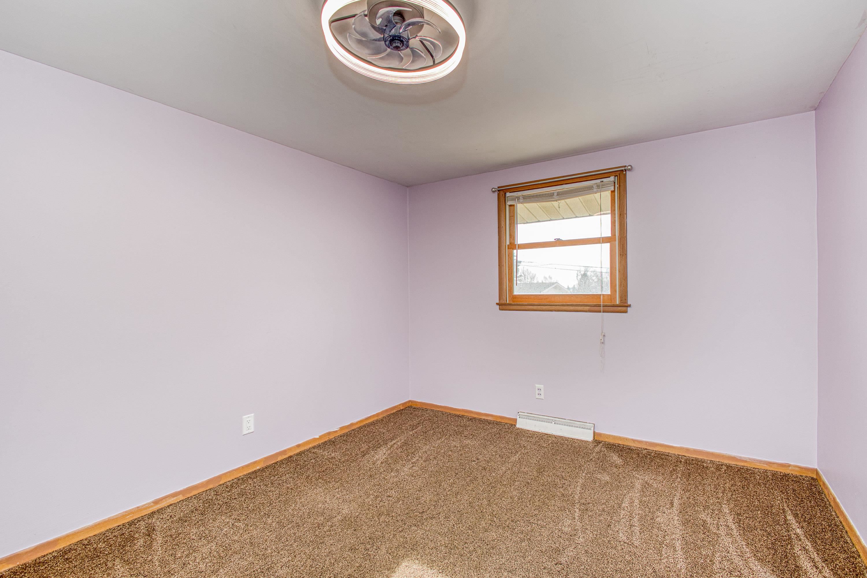 806 Driver Street Darlington, WI 53530 - Photo 16 of 35