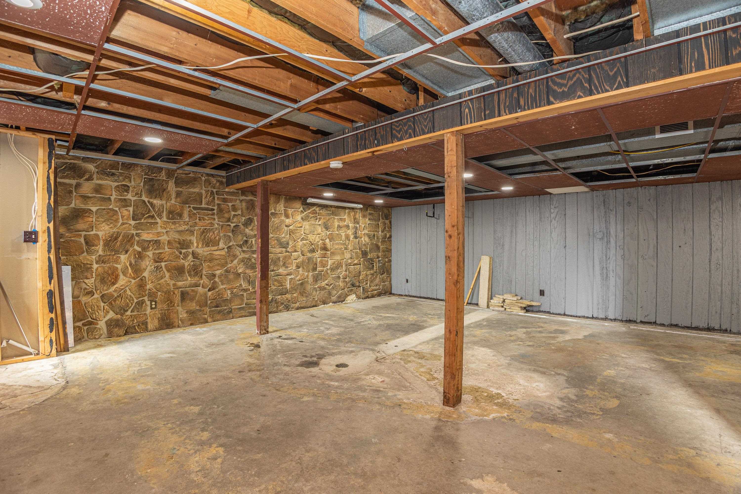 806 Driver Street Darlington, WI 53530 - Photo 23 of 35