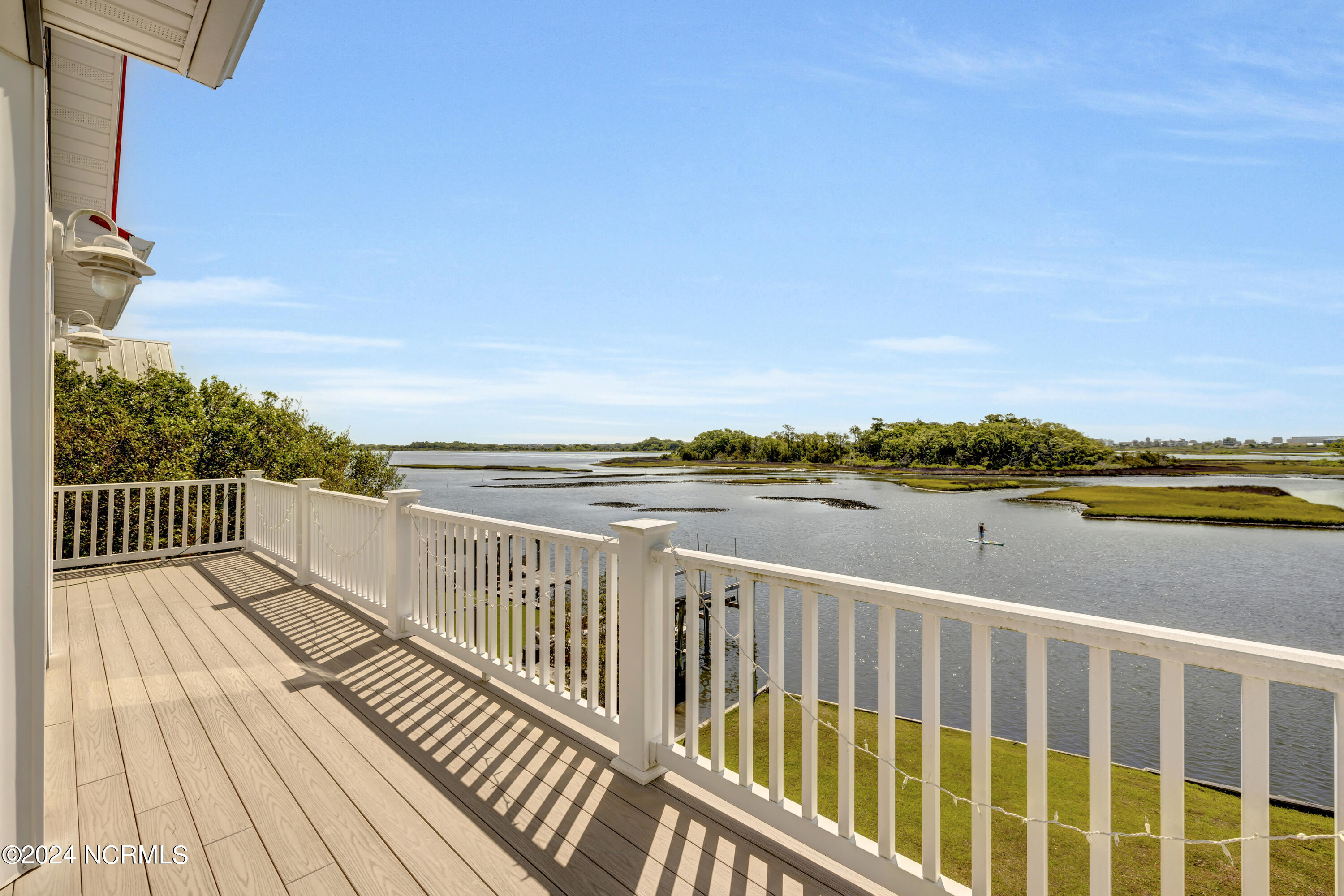 300 Atkinson Point Road Surf City, NC 28445 - Photo 39 of 47 6Q7A2701