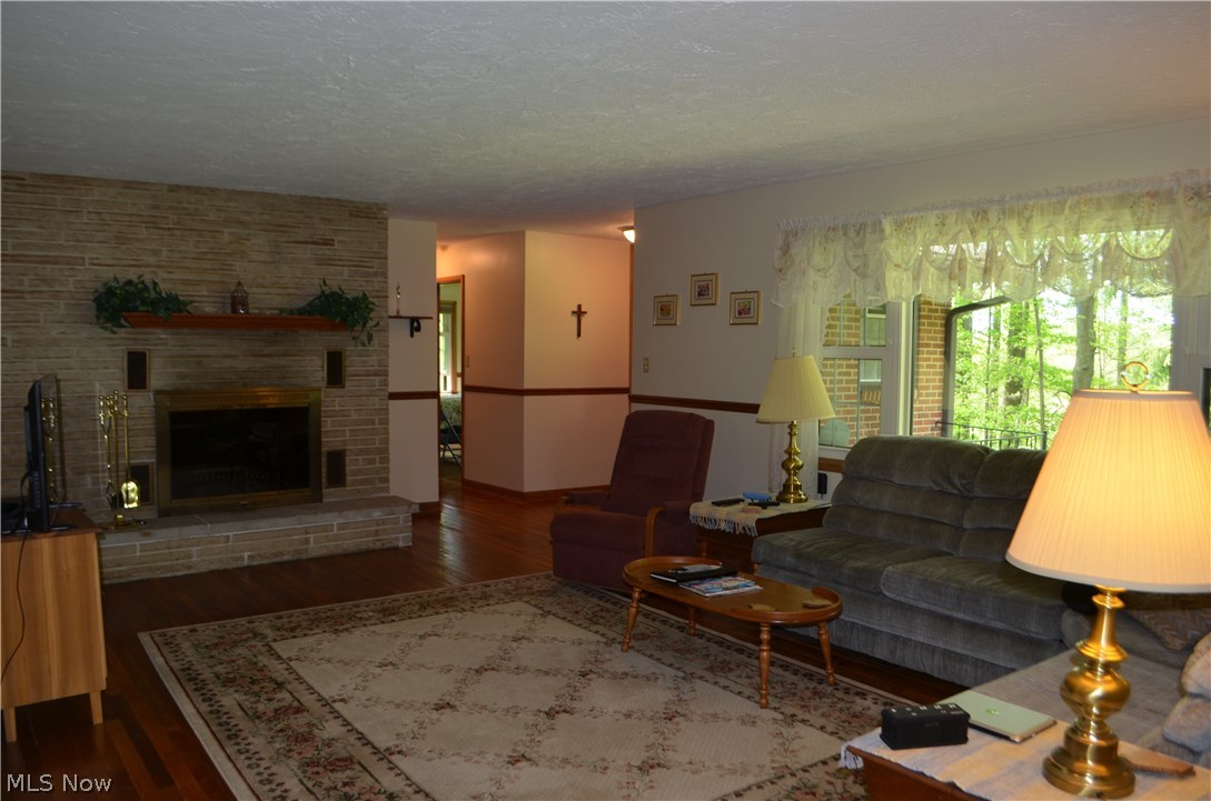 9745 Diagonal Road Mantua, OH 44255 - Photo 9 of 31