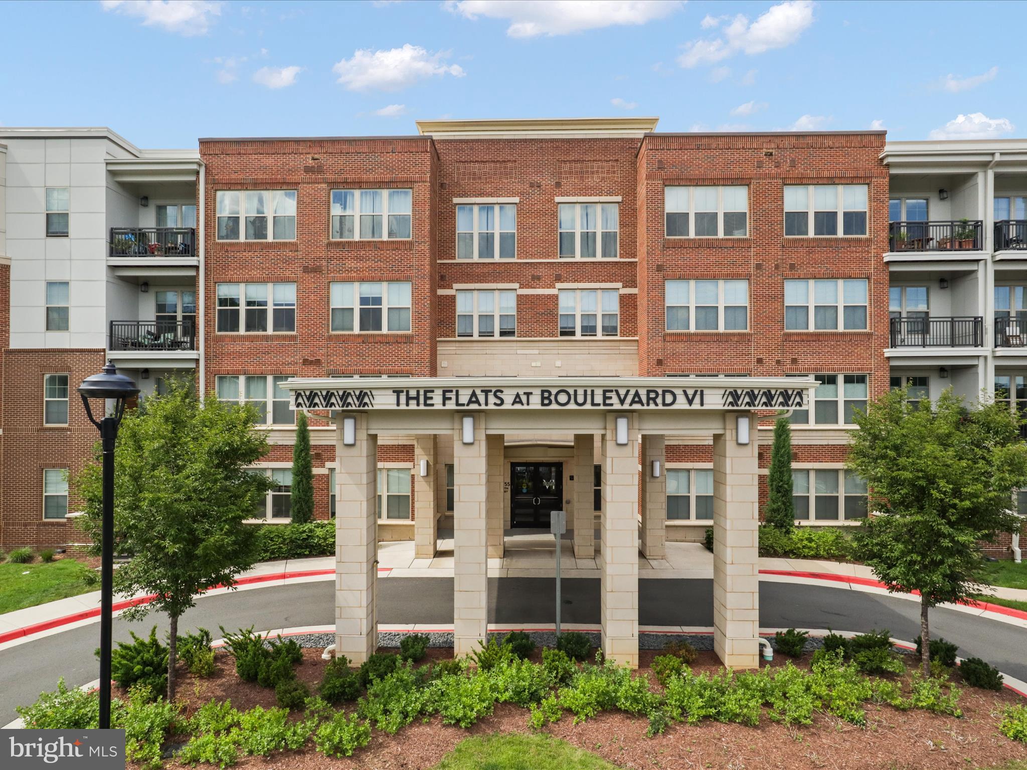 10755 Fairgrounds Drive, Unit 223 Fairfax, VA 22030 - Photo 4 of 28 a front view of a building