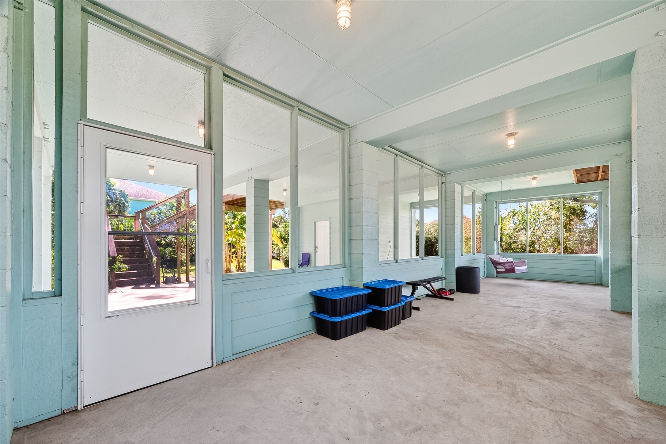 180 Grove Road Kemah, TX 77565 - Photo 45 of 50 a living room with furniture and large windows