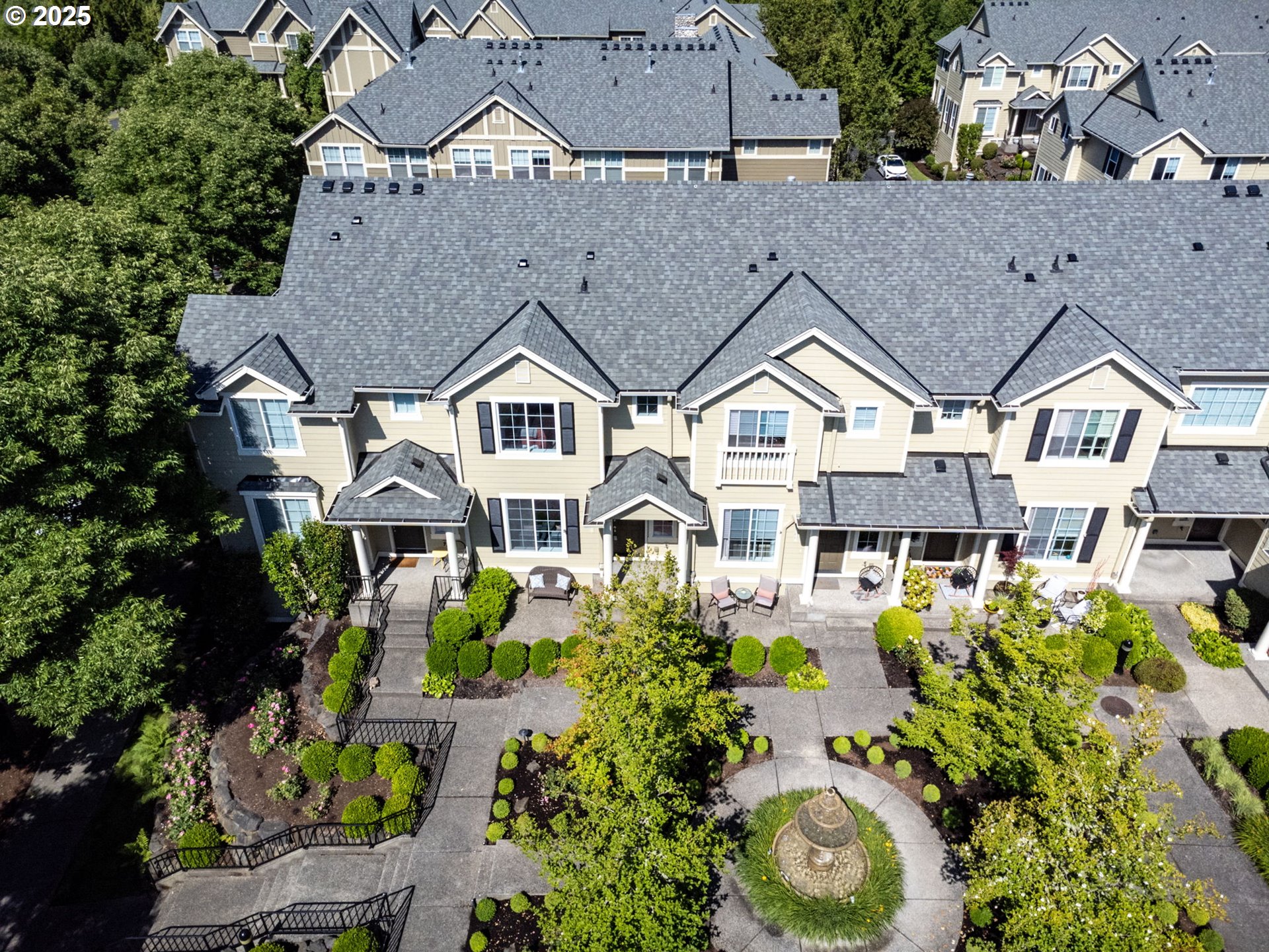 11656 Southwest Auklet Loop Beaverton, OR 97007 - Photo 37 of 40