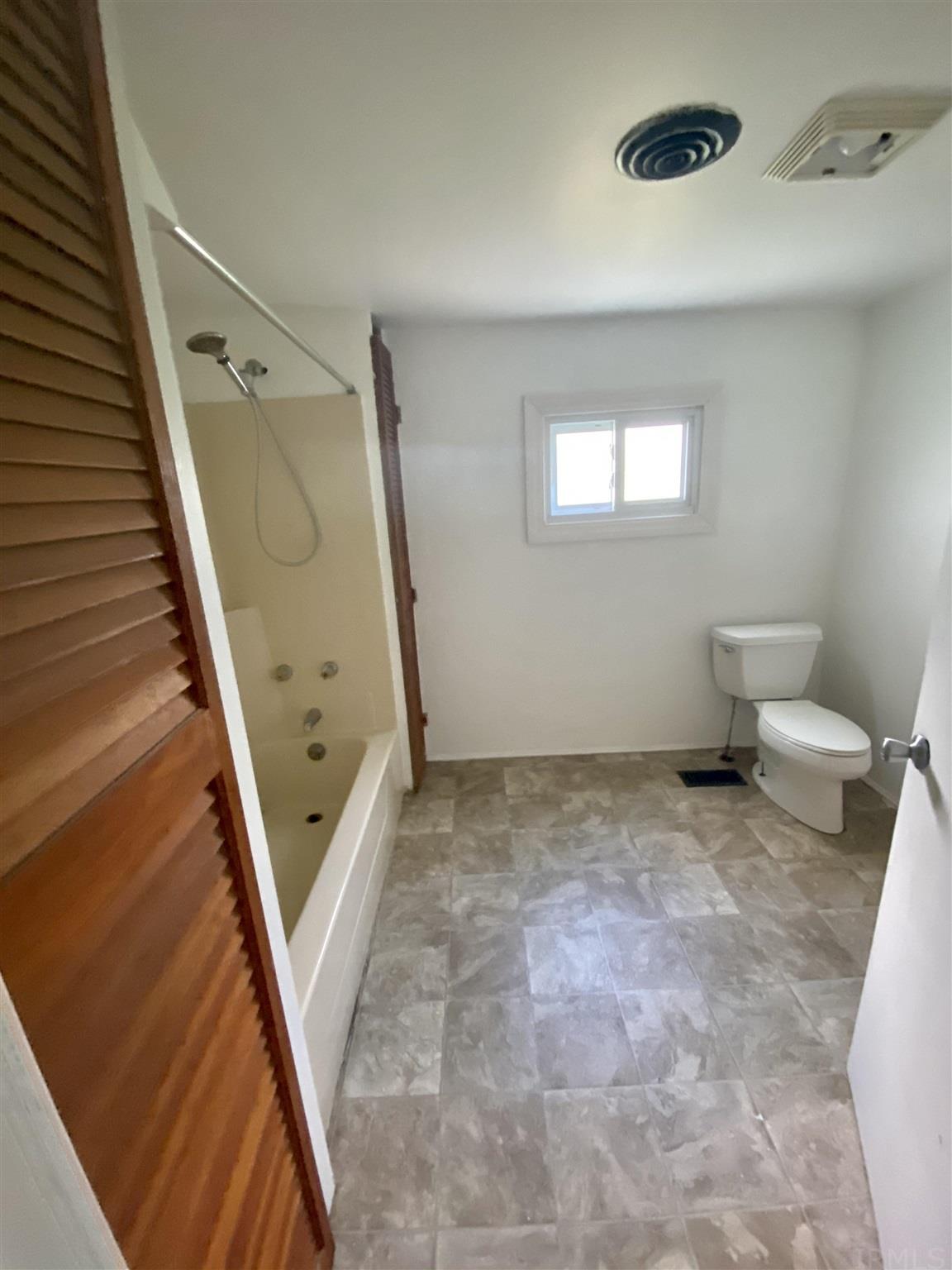 12569 Day Road Mishawaka, IN 46545 - Photo 5 of 9 Gallery Image 5