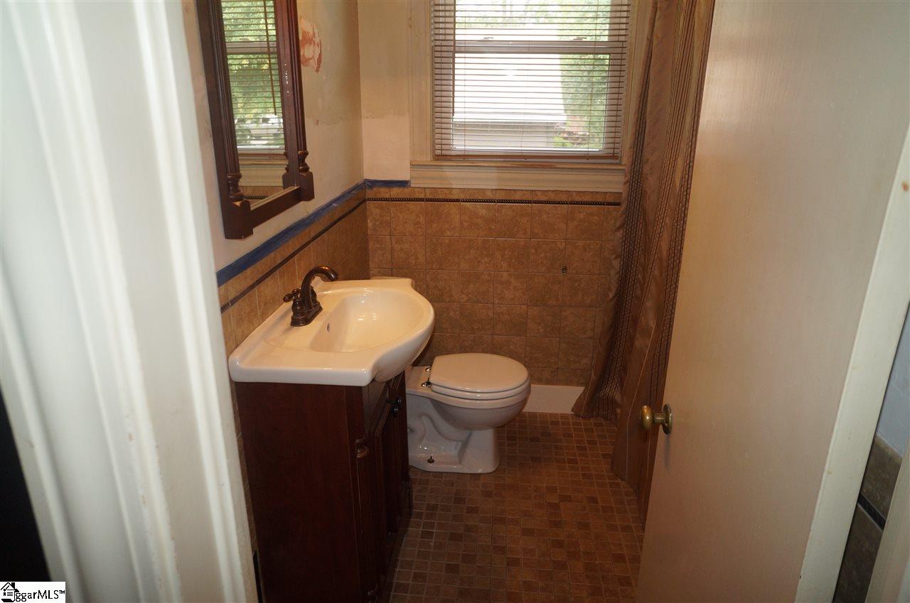 3 Donnan Road Taylors, SC 29687 - Photo 15 of 21 Gallery Image 15