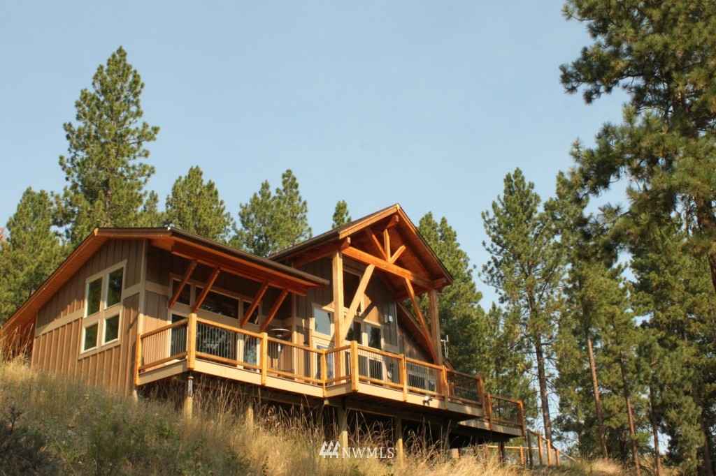 3959 Hidden Valley Road Cle Elum, WA 98922 - Photo 1 of 22 Gallery Image 1