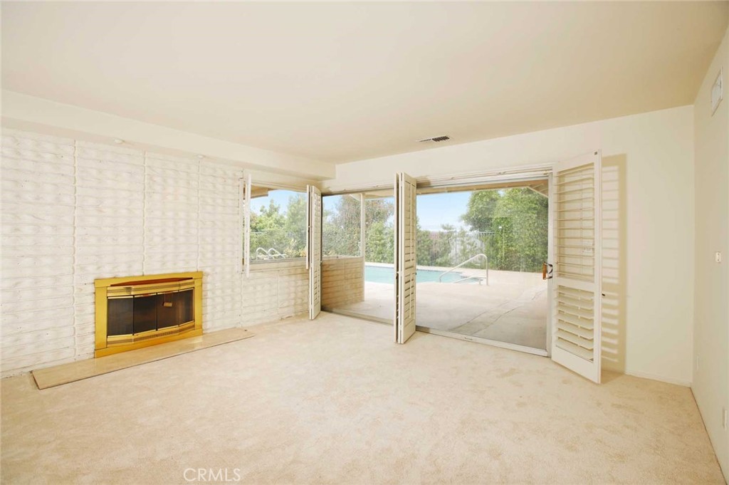 1029 Cornell Drive Burbank, CA 91504 - Photo 6 of 62