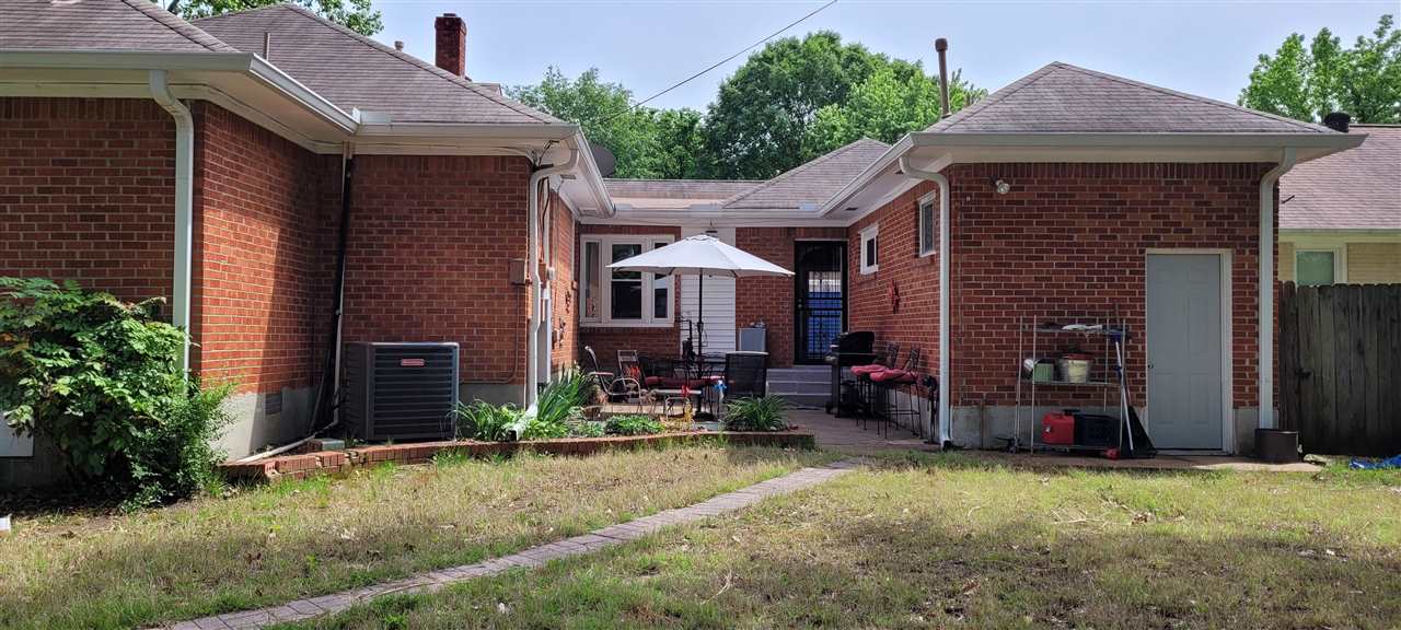 807 Waring Road Memphis, TN 38122 - Photo 3 of 19 Gallery Image 3