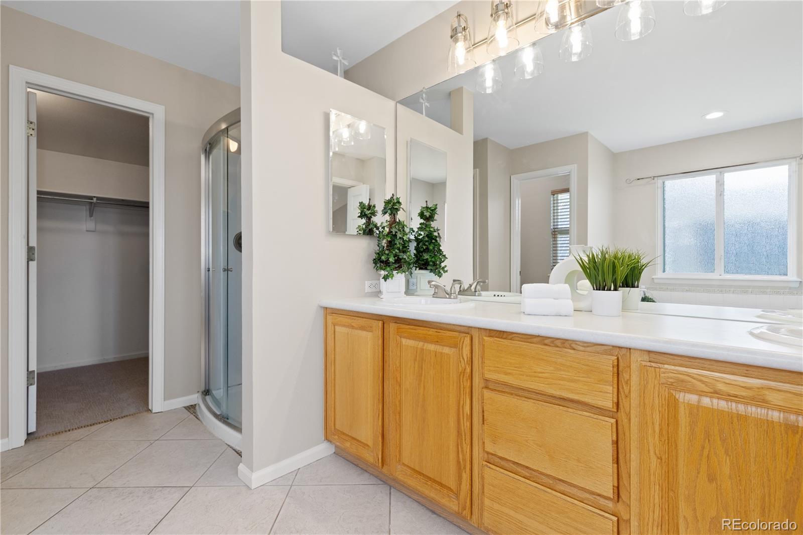 10015 Hughes Place Highlands Ranch, CO 80126 - Photo 24 of 42