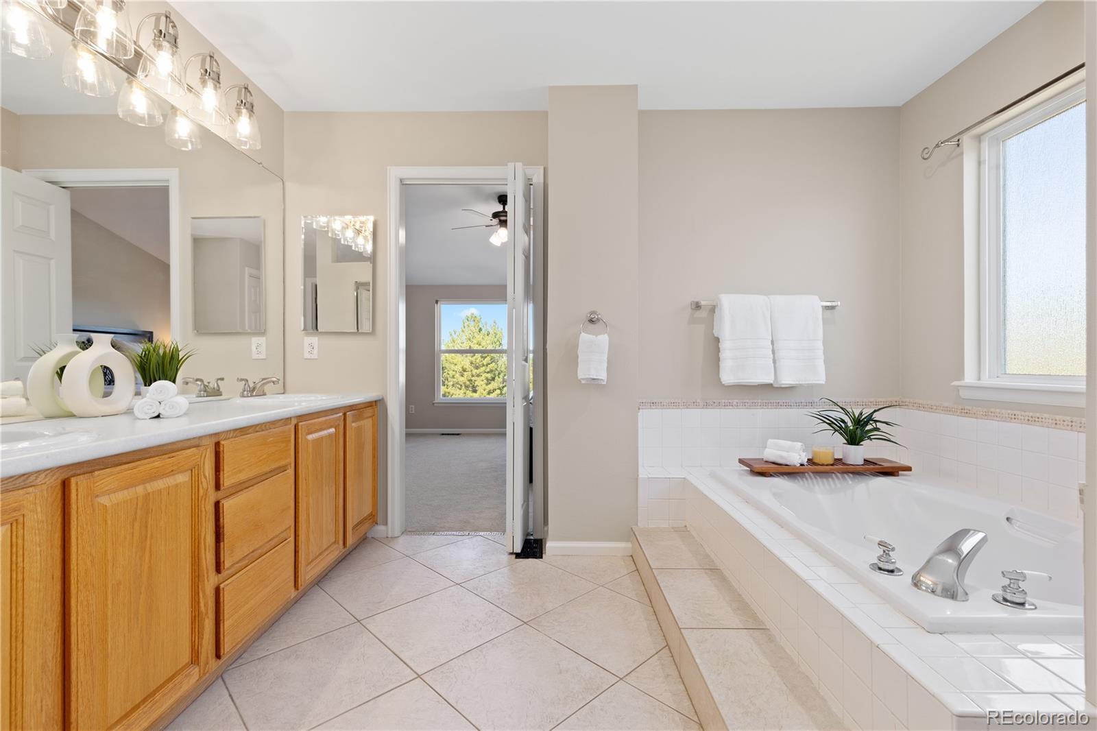 10015 Hughes Place Highlands Ranch, CO 80126 - Photo 26 of 42