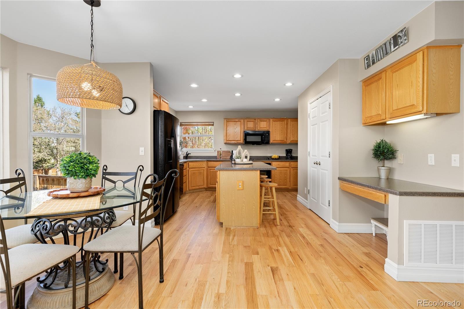 10015 Hughes Place Highlands Ranch, CO 80126 - Photo 5 of 42