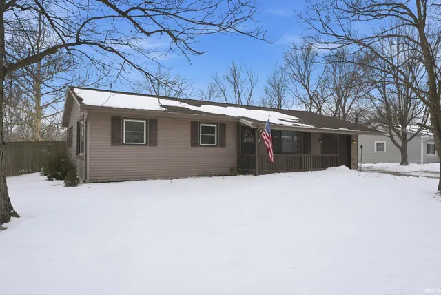 $249,900 | 705 North Maxine Drive, Ossian, IN 46777